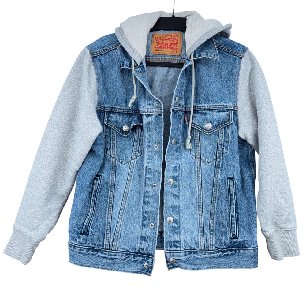 Levi's Hooded Trucker Jacket Mens Small 100% Cotton Blue Denim Gray‎ Sleeves
